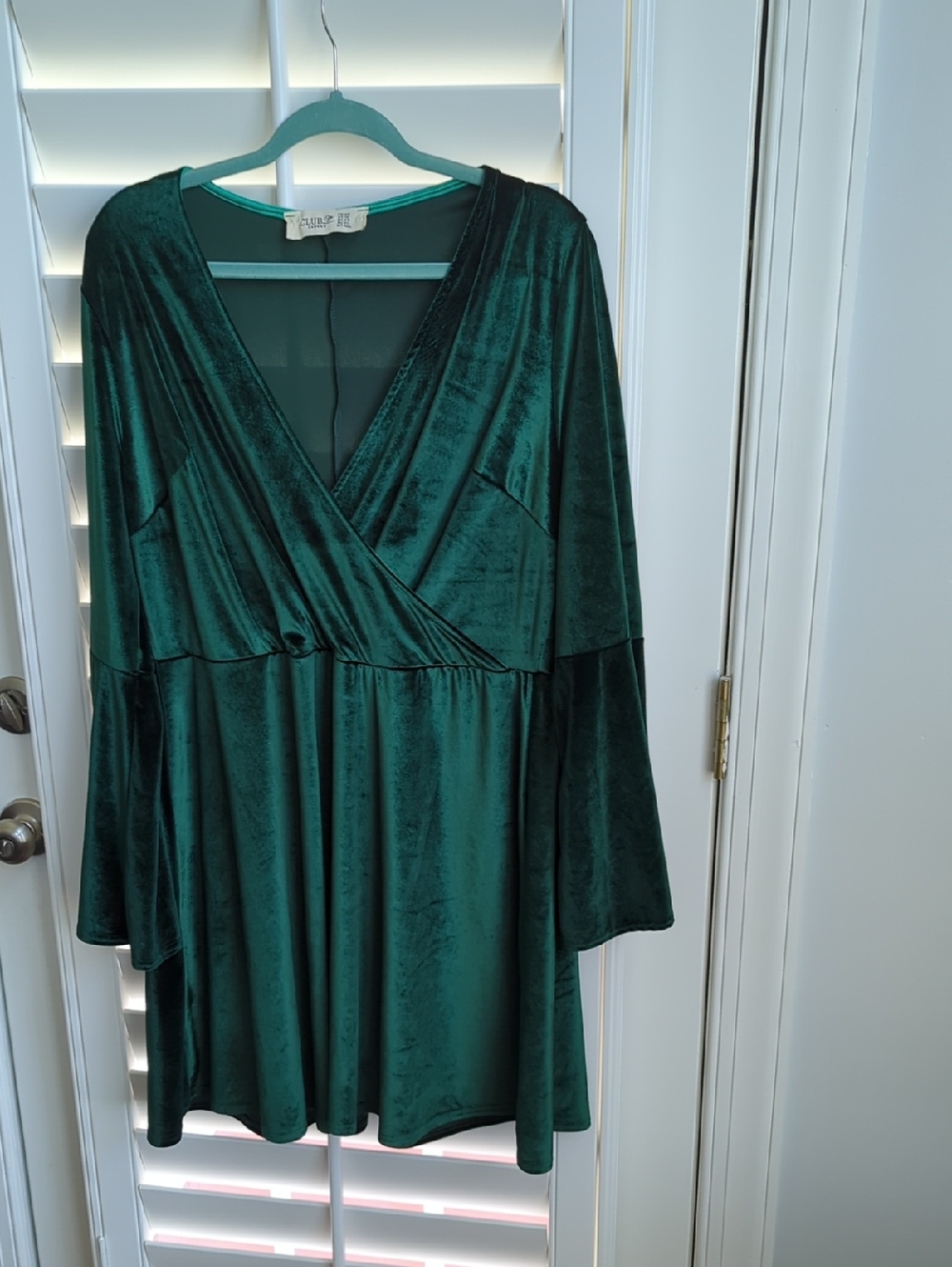 Club L London Dark Green Velvet Dress - Picture 3 of 5